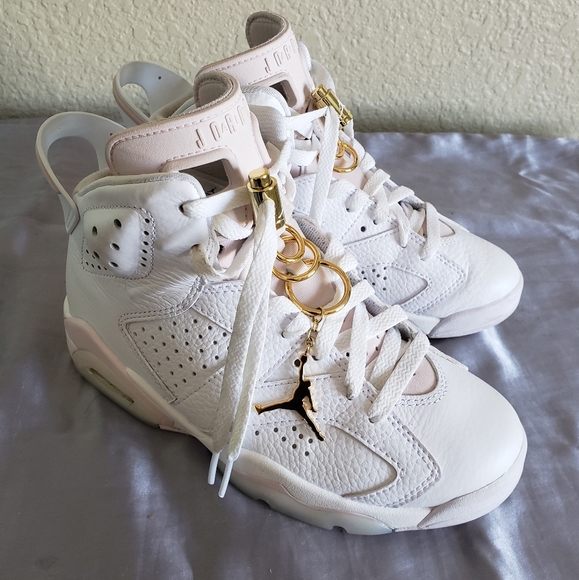 Jordan Womens Retro 6 Charm Ring Sneakers Shoes 5.5 Hard To Find!! - Picture 6 of 16
